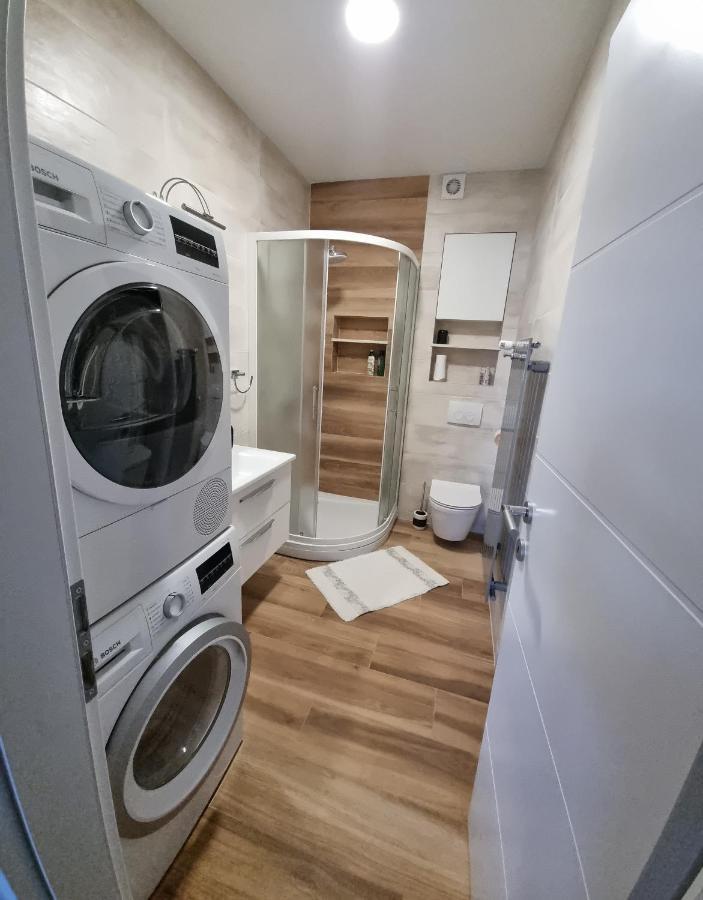 Ferienwohnung Apartman Orhideja Fužine Exterior foto